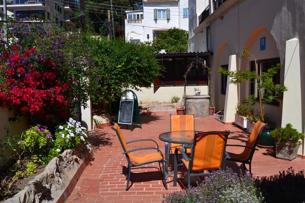 La Mimosa Guesthouse ปัลมาเดมายอร์กา ภายนอก รูปภาพ